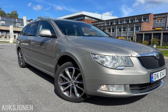 2012 Skoda Superb 1.8 160hk DSG automat alcantara hengerfeste f1 gir 116000km - INGEN MINSTEPRIS