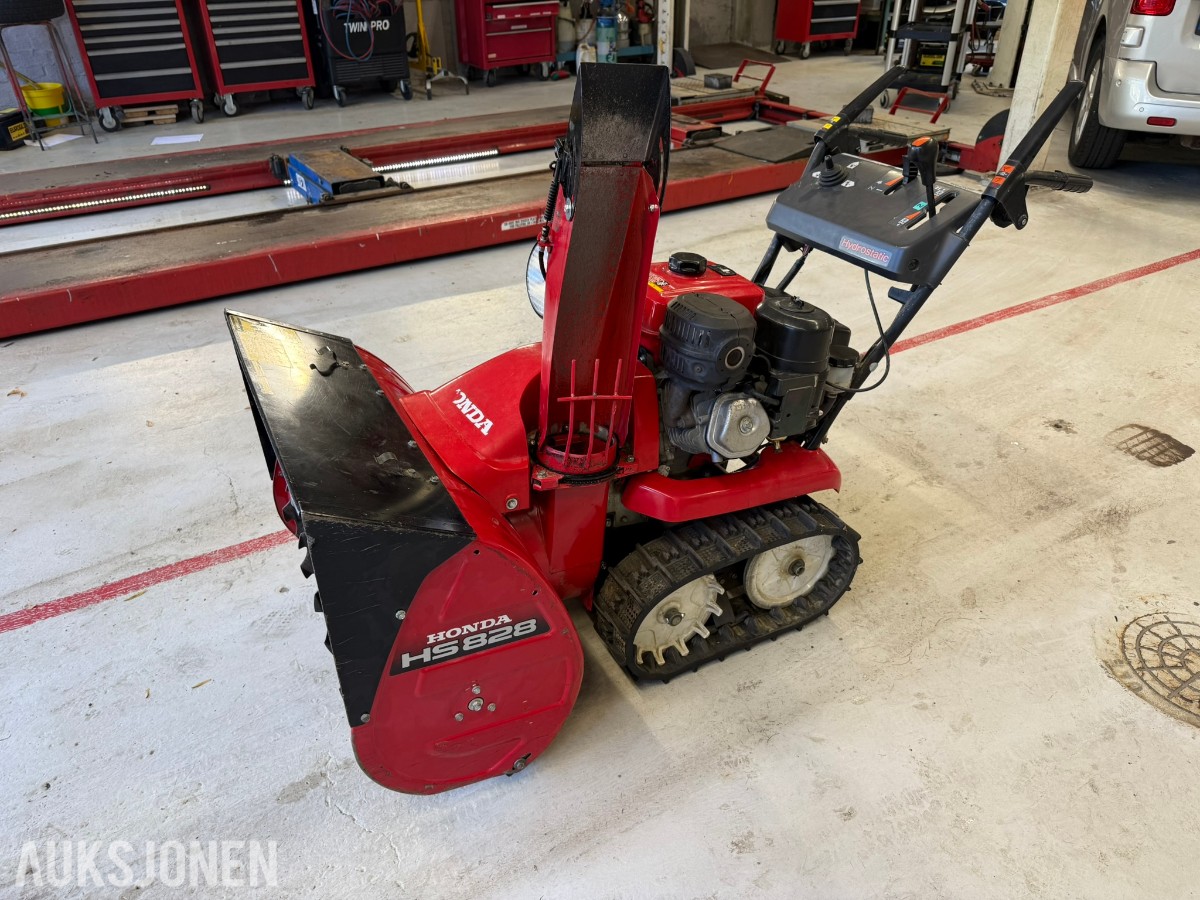 HONDA HS828 SNØFRESER – HYDROSTAT – ELSTART – HYDRAULISK TUT