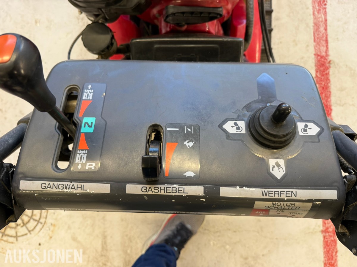 HONDA HS828 SNØFRESER – HYDROSTAT – ELSTART – HYDRAULISK TUT