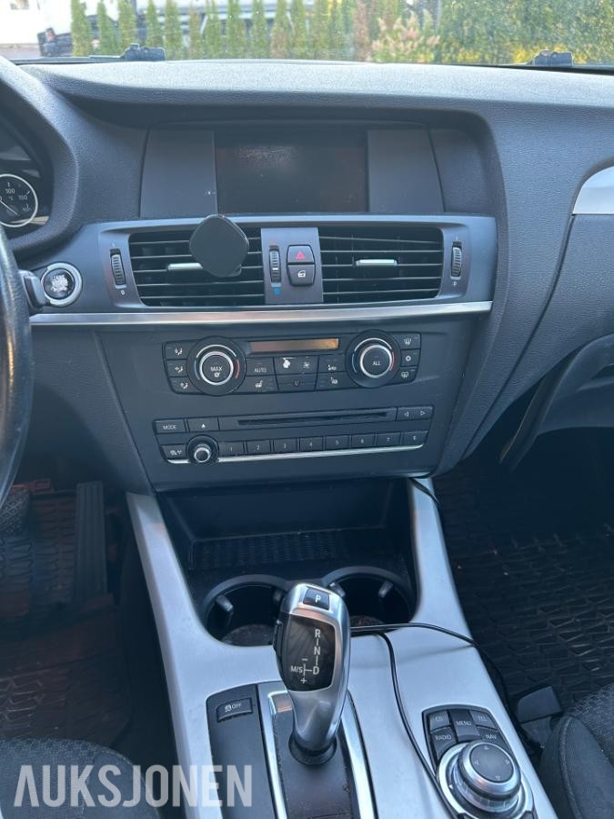 2011 BMW X3 xDrive20d, Automat, Cruisekontroll, S+V dekk, Reparasjonsobjekt