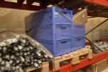 gjennomløpsreol / rullereol med plastkasser