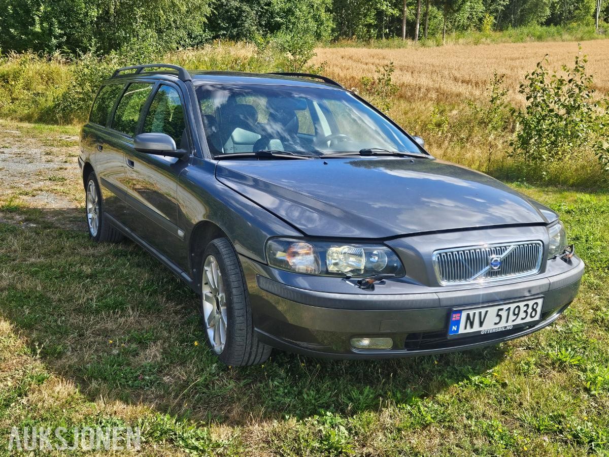 2004 Volvo V70 2.4 Diesel 131hk Automat, Reparasjonsobjekt/ delebil