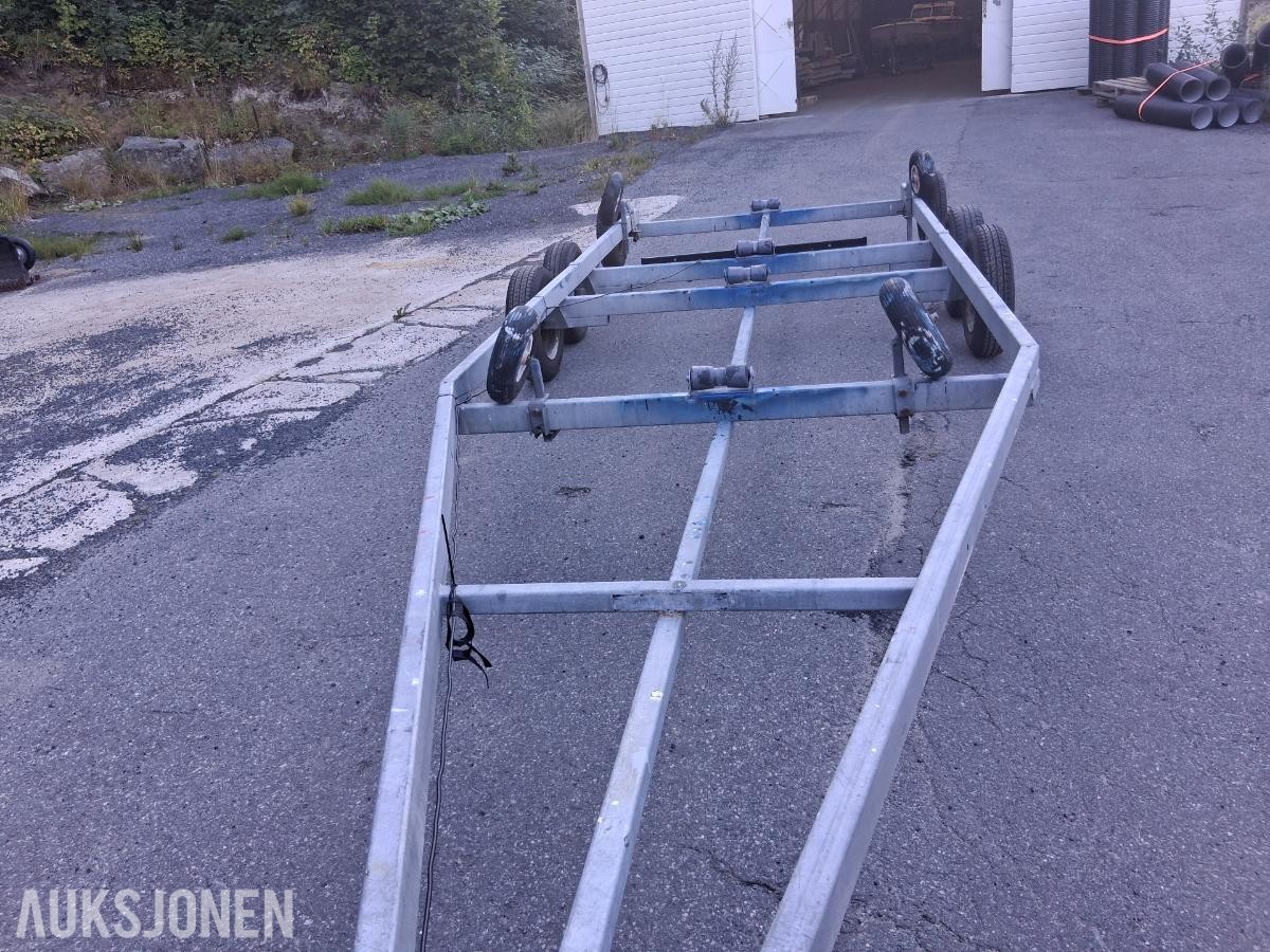 2000 Lagringshenger til båt
