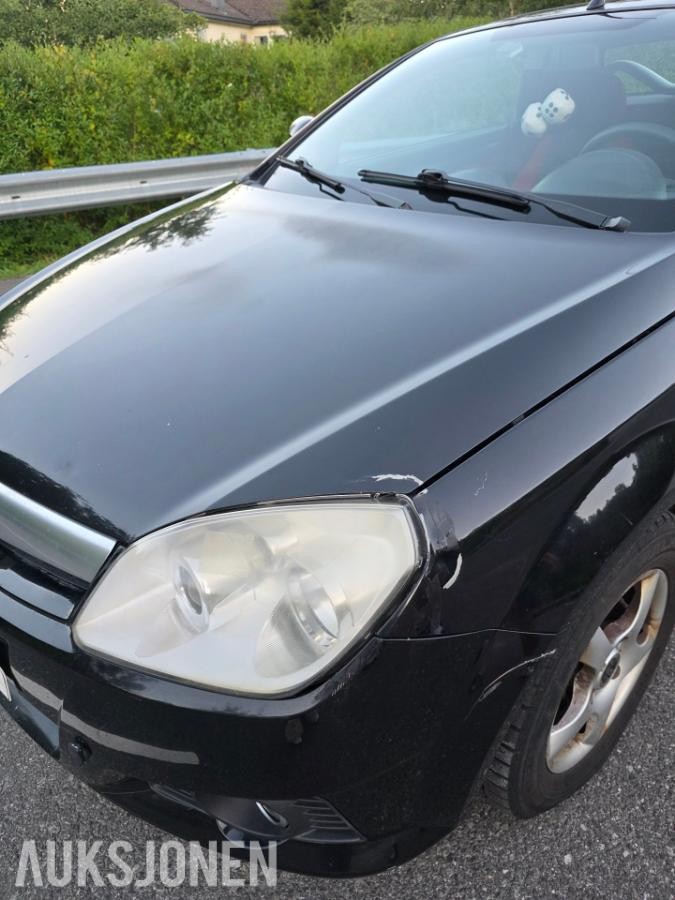 2006 Opel Tigra Cabriolet 1.2 69hk eu ok 05.2028 111000km