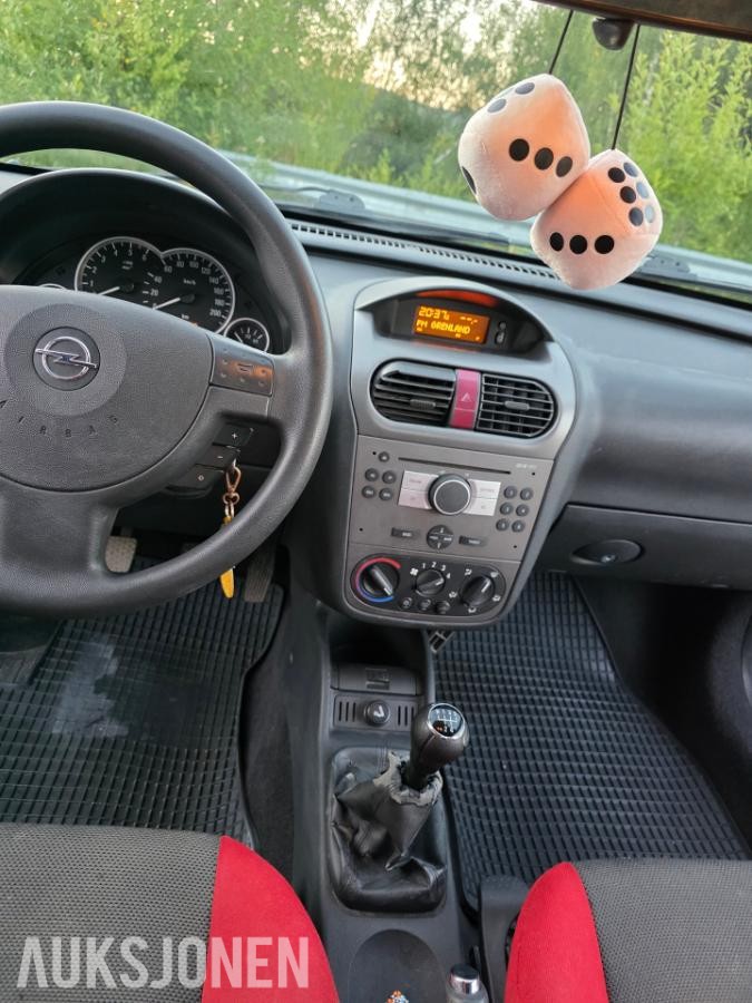 2006 Opel Tigra Cabriolet 1.2 69hk eu ok 05.2028 111000km
