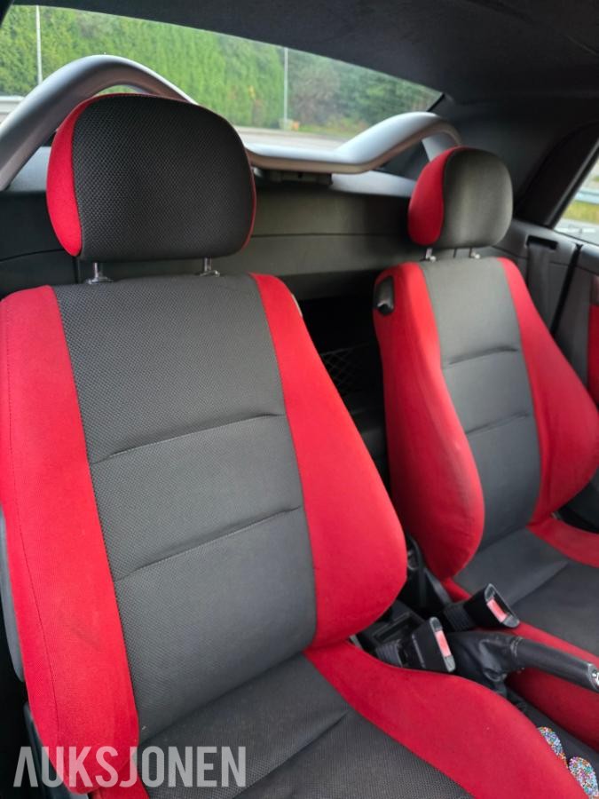 2006 Opel Tigra Cabriolet 1.2 69hk eu ok 05.2028 111000km