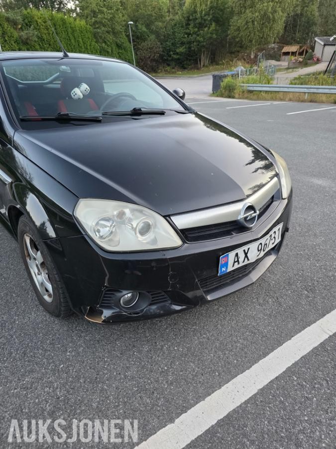 2006 Opel Tigra Cabriolet 1.2 69hk eu ok 05.2028 111000km