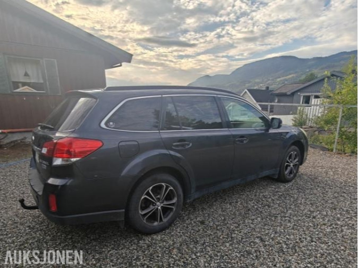 2011 Subaru Outback 2.0 Diesel AWD, Reparasjonsobjekt