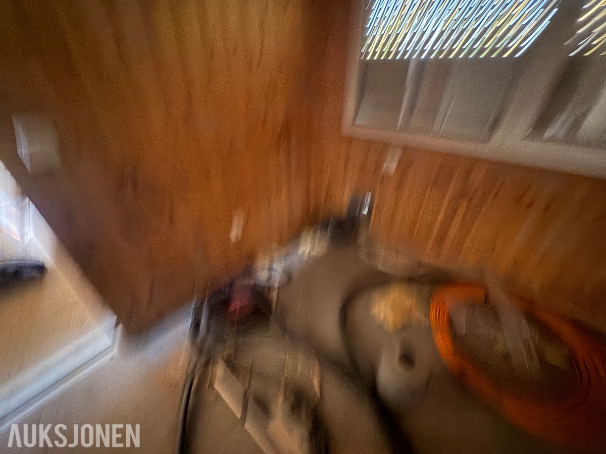 4 stålcontainere