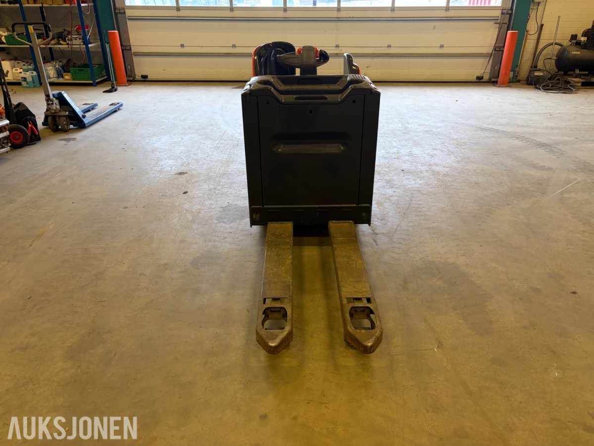2013 Linde Palletruck T20SP