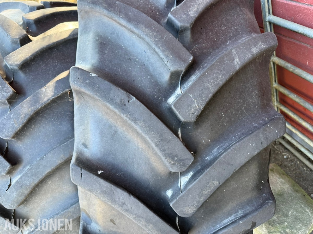 2 stk Alliance AC65 traktordekk 480/65 R24 – brukte