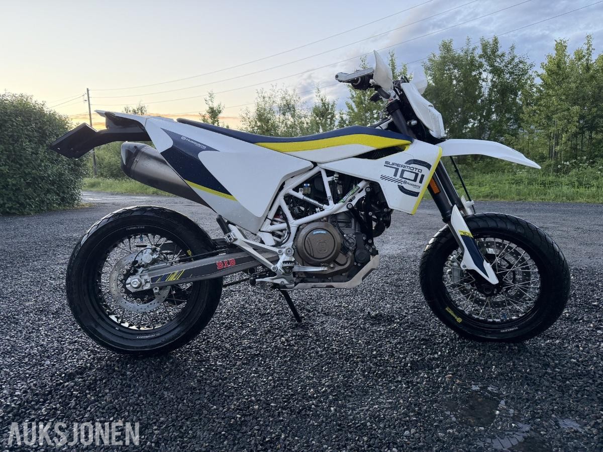 2019 Husqvarna 701 Supermoto