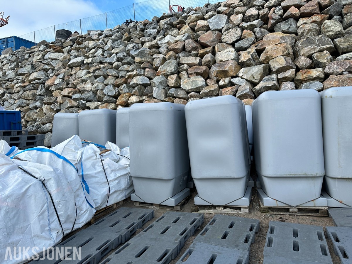Polyform MP 2700 pontonger | Flyteelementer til havbruk | Ca. 70–80 stk.