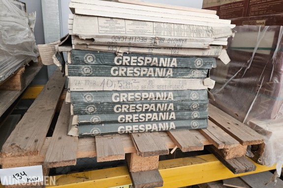 Fliser på pall - Grespania Vanadio Beige Rectificado - rektifisert porselensflis 