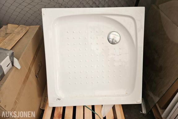 Baderomsutstyr - dusjkar ca 90x90 cm - hvit akryl - hjørneavløp