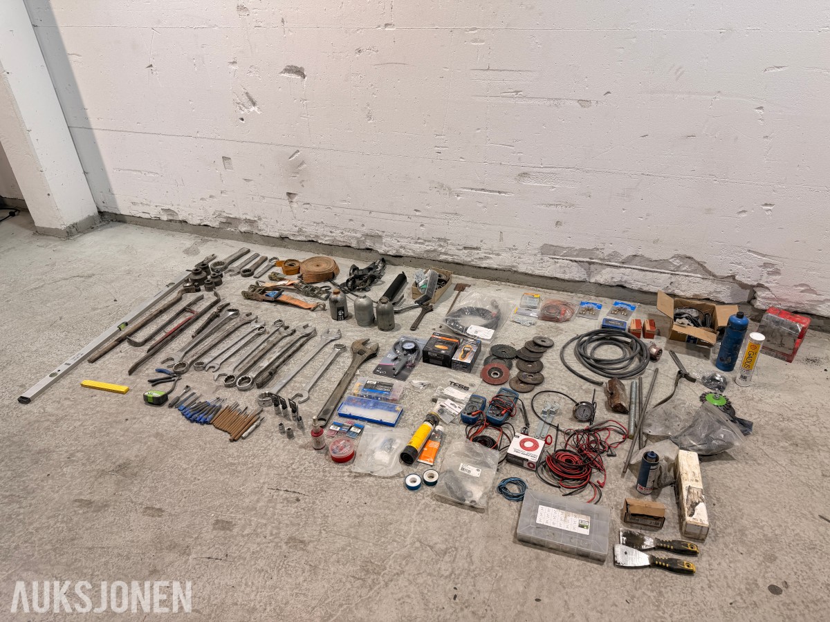 Verktøy og verkstedmateriell