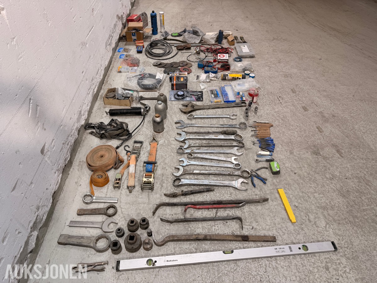 Verktøy og verkstedmateriell