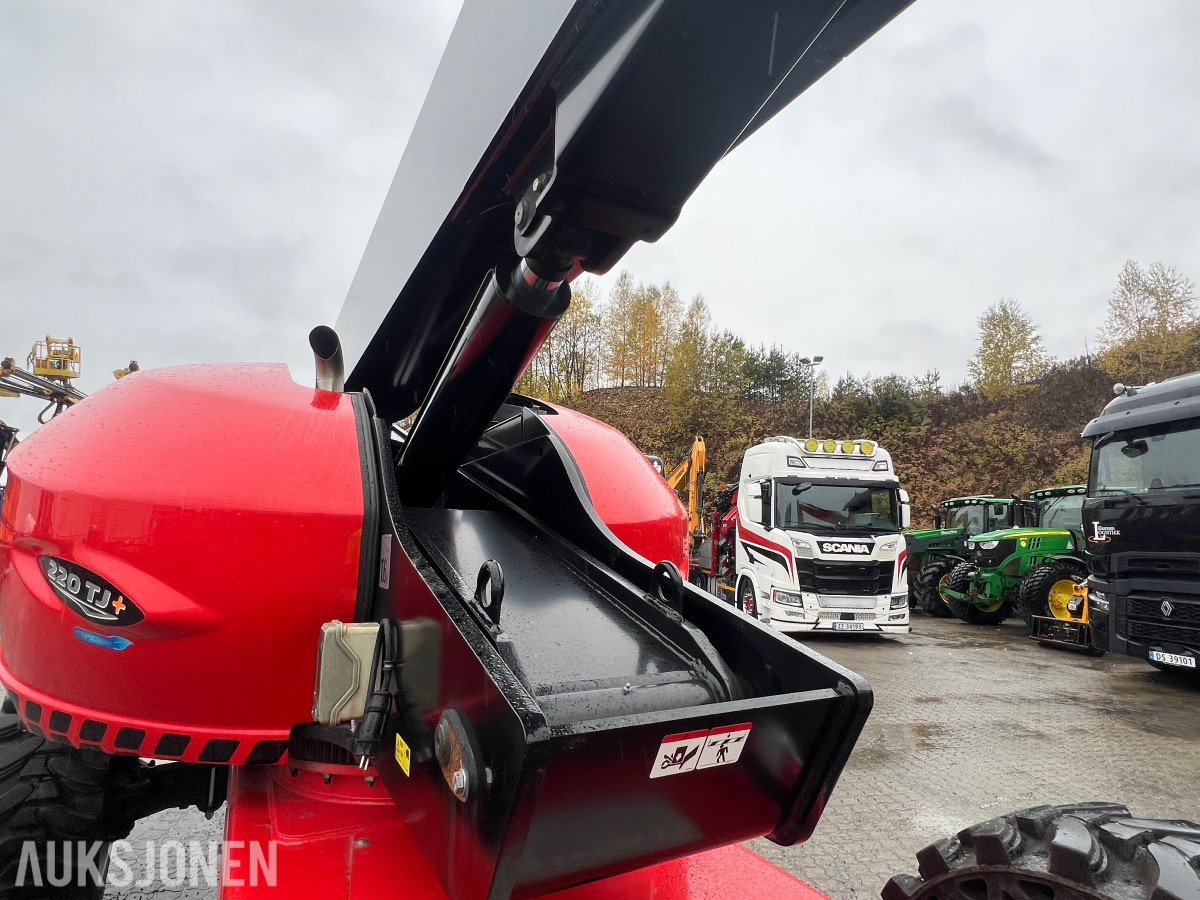 2022 Manitou Lift 220 TJ+