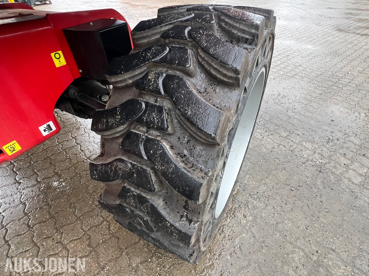 2022 Manitou Lift 220 TJ+
