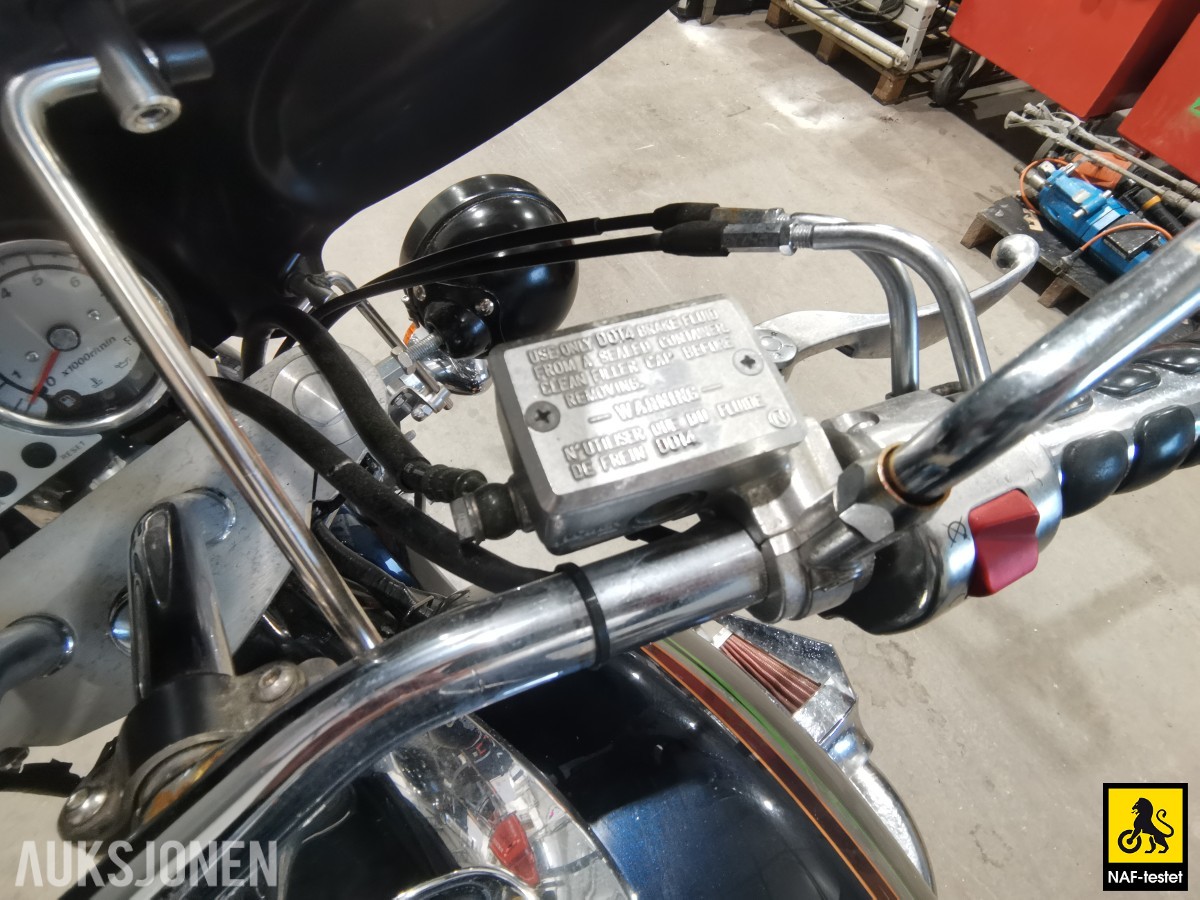 2002 Kawasaki VULCAN 1500 MEAN STR