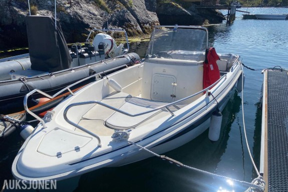Yamarin 5910 med Evinrude E-Tec 115 2008 mod. og båthenger