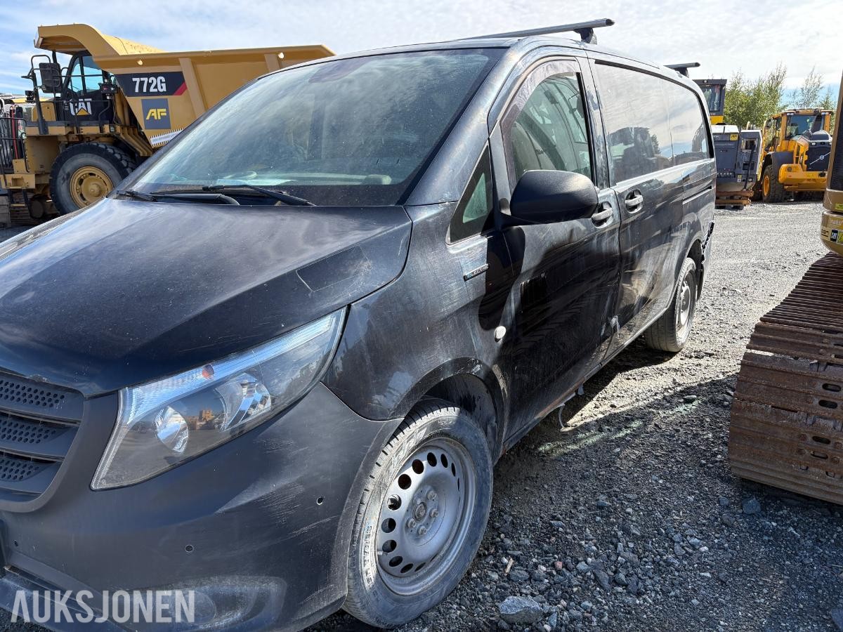 2021 Mercedes-Benz Vito ELEKTRISK UTEN BATTERI VRAK/DELEBIL