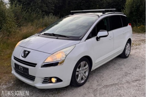 2011 Peugeot 5008 2.0 Diesel 163hk Automat Panorama soltak, EU ok til 02.2027
