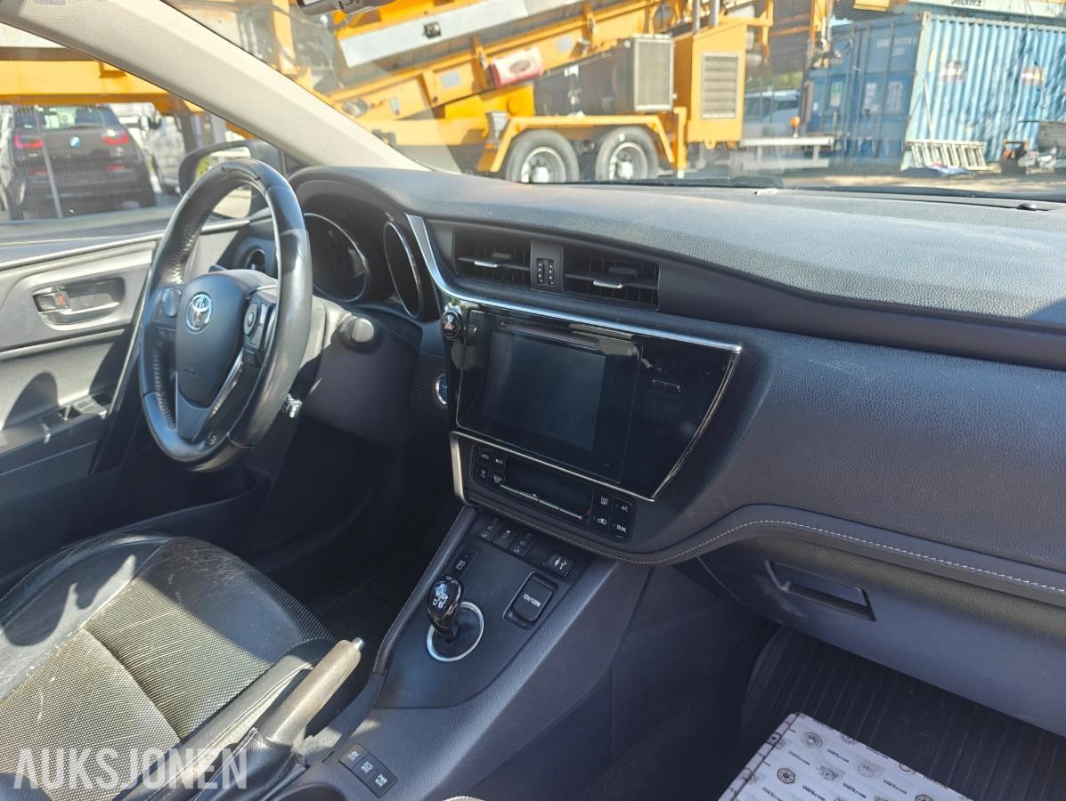 2016 Toyota Auris 1.8-99 - Eu-godkjent til 02/27 - Km: 173777