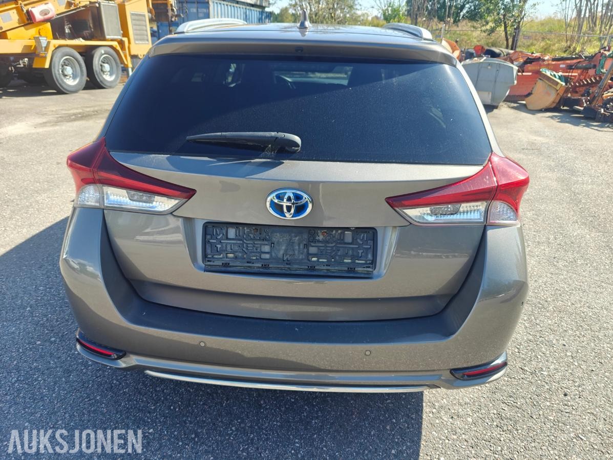 2016 Toyota Auris 1.8-99 - Eu-godkjent til 02/27 - Km: 173777