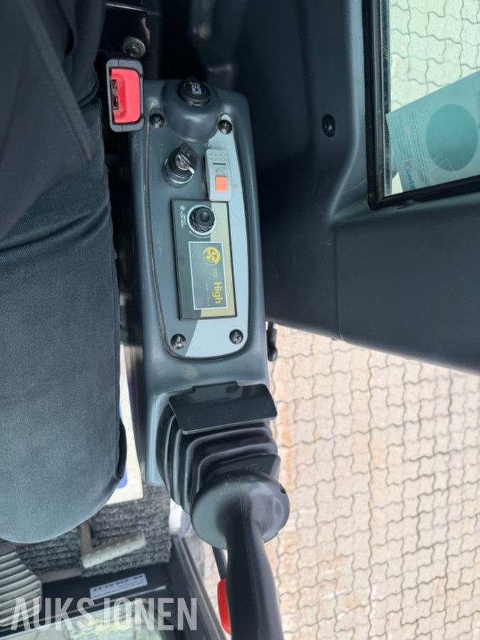2022 Eurocomach 85SB m/Encon rotor, hurtigfeste, pusseskuffe og gummibelter