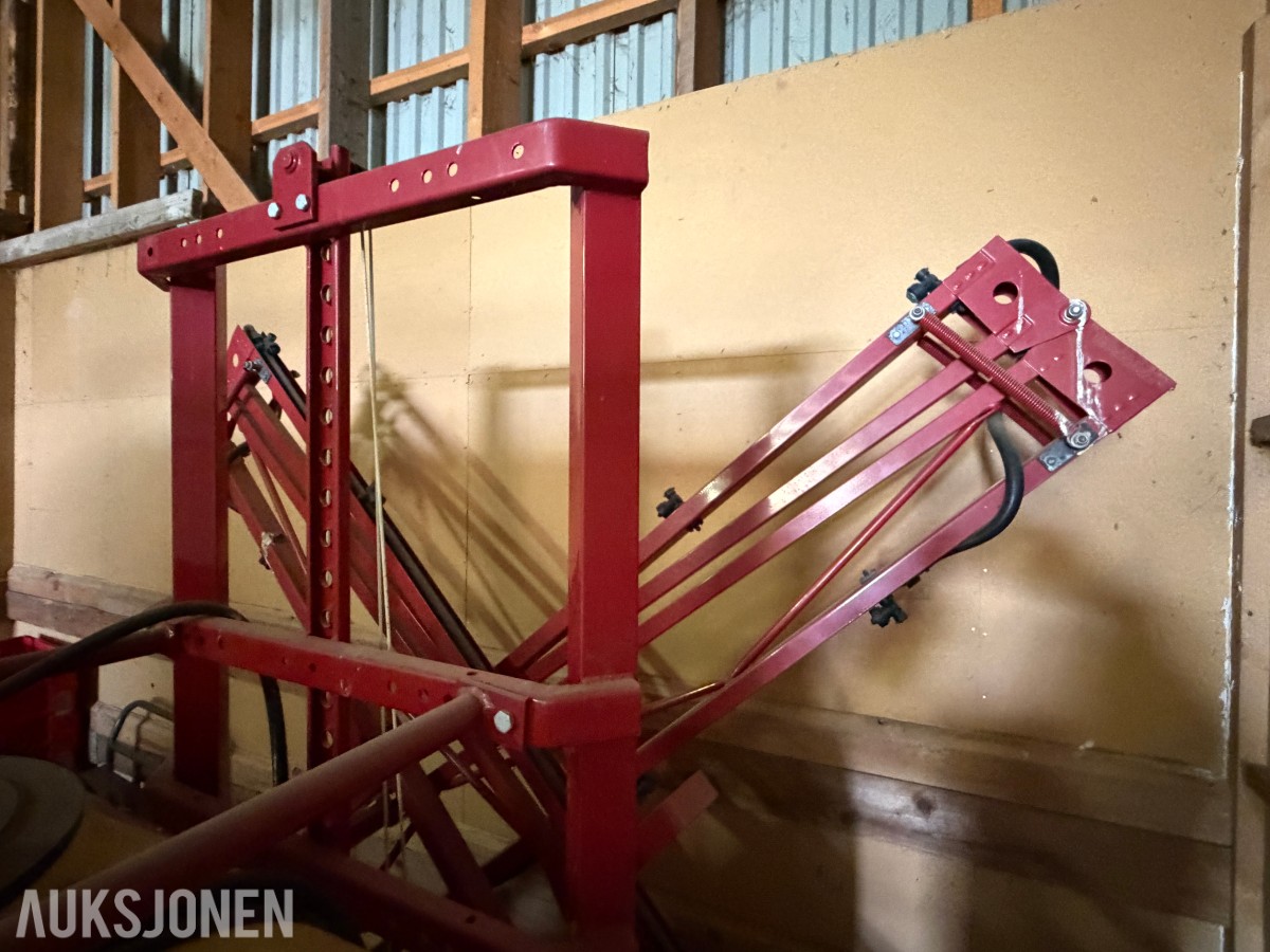 Hardi Åkersprøyte 600l m/sammenleggbar bom