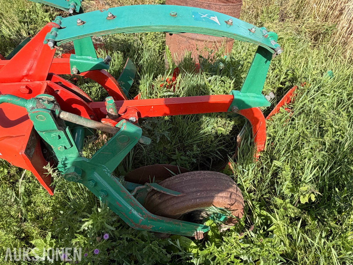Kverneland MOD. A3 3-skjærs plog med hydraulisk sideregulering