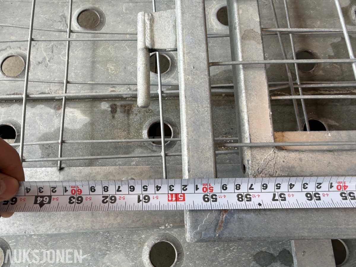 Hengergrinder og Krause aluminiumstige – selges samlet