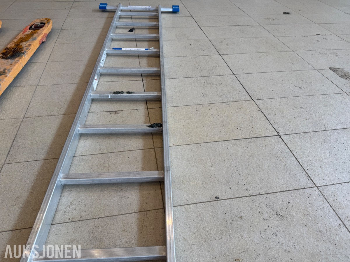 Hengergrinder og Krause aluminiumstige – selges samlet