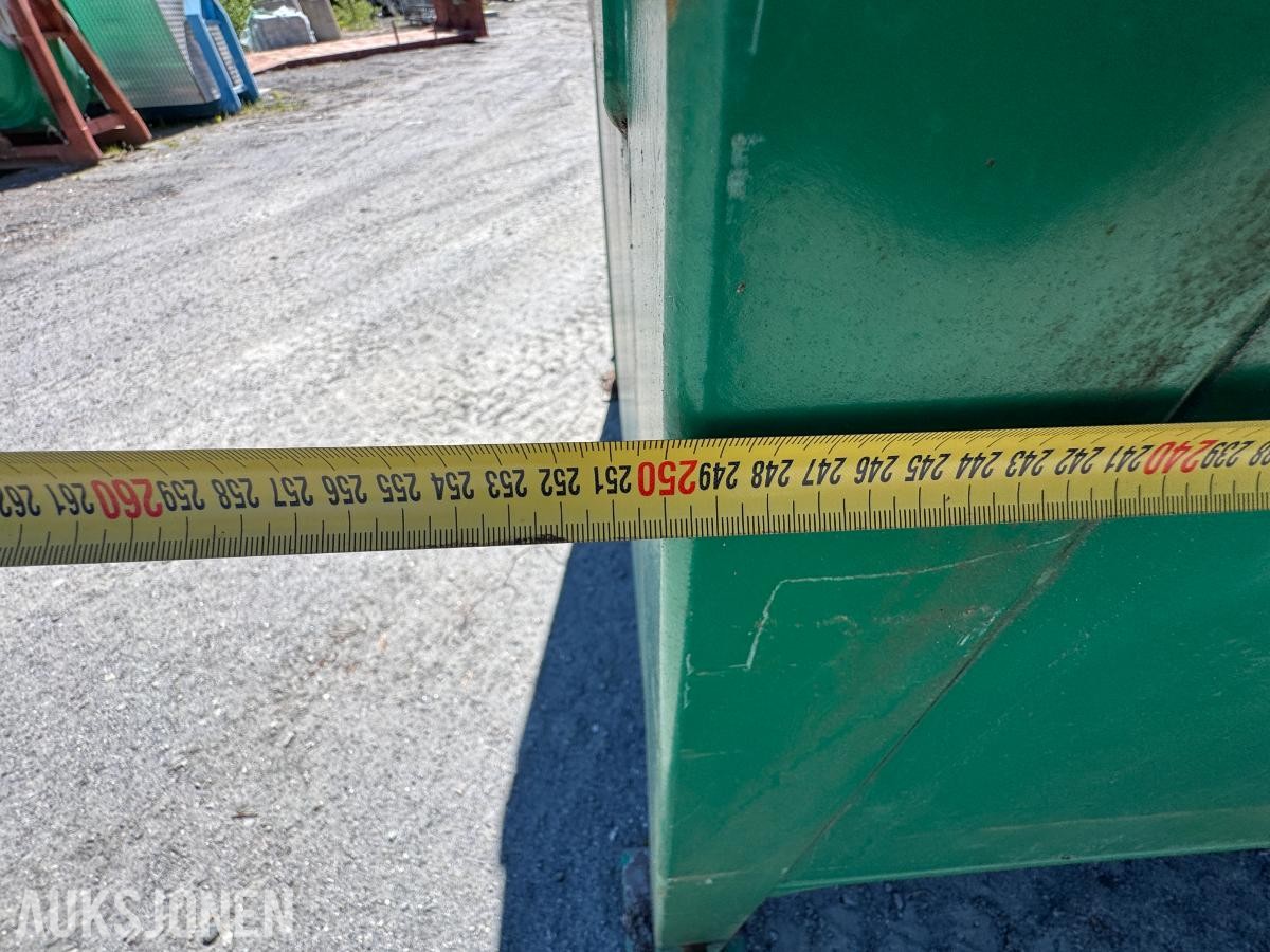 Sandsilo til sandblåsing