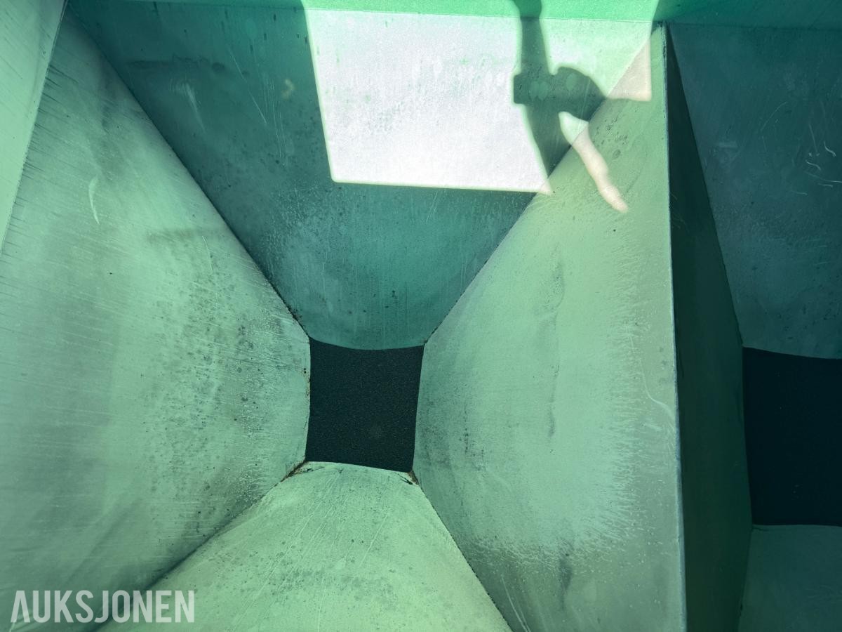 Sandsilo til sandblåsing