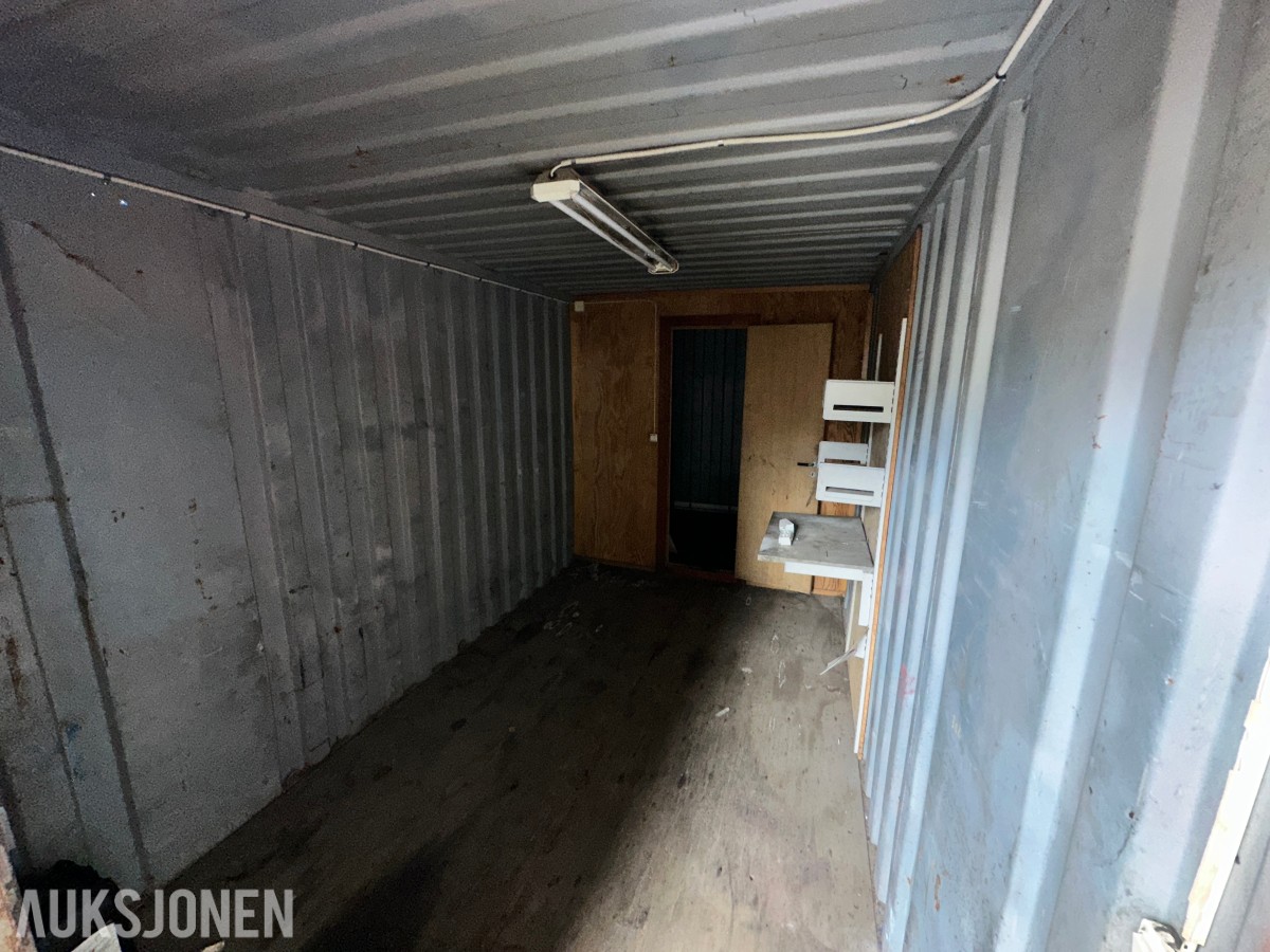 20 fots lagercontainer med innredning, belysning og gangdør
