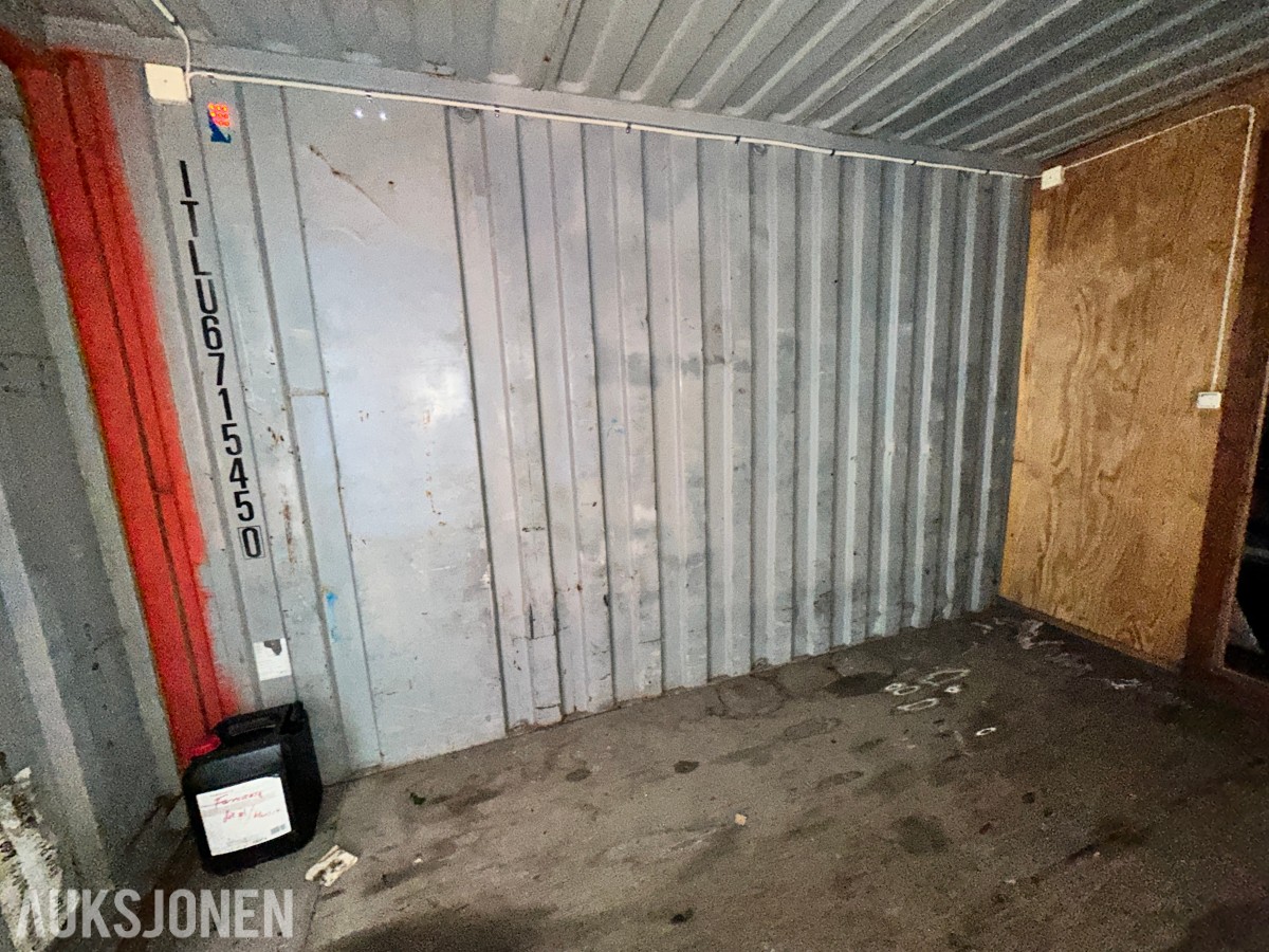 20 fots lagercontainer med innredning, belysning og gangdør