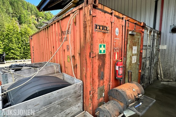 20 fots lagercontainer med innredning, belysning og gangdør