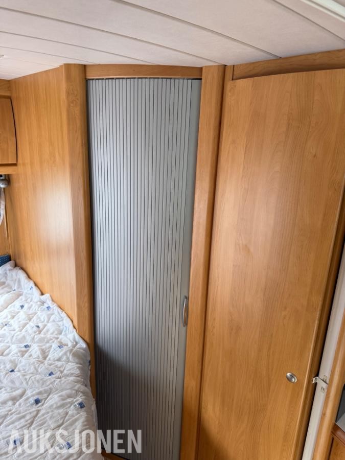 2004 Hobby 650 FSC Campingbil