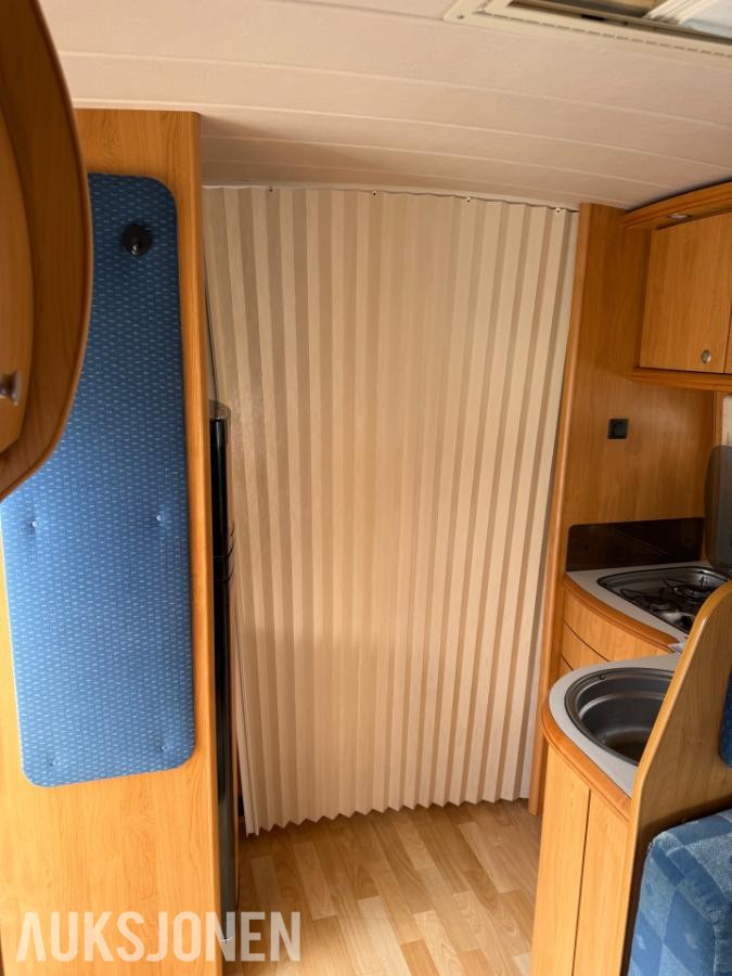 2004 Hobby 650 FSC Campingbil