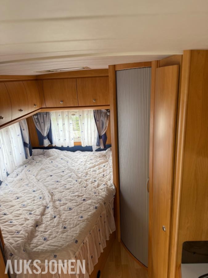 2004 Hobby 650 FSC Campingbil