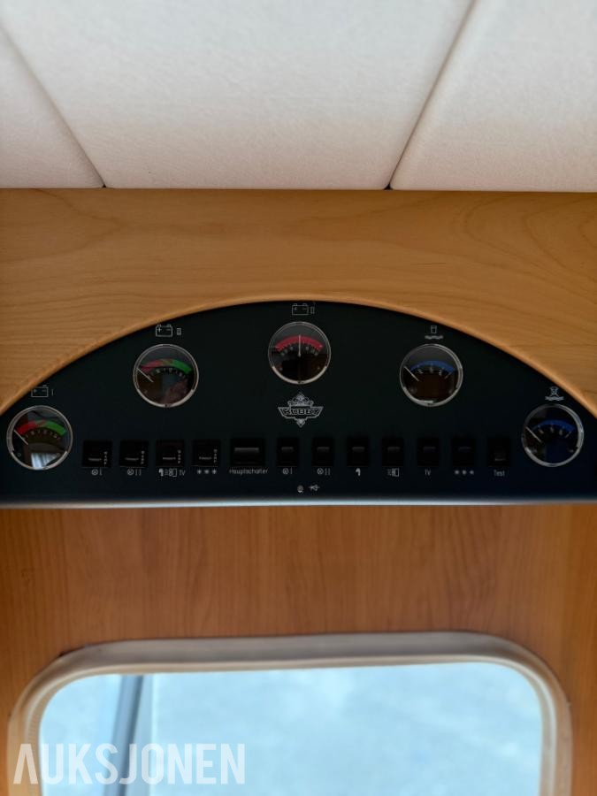 2004 Hobby 650 FSC Campingbil