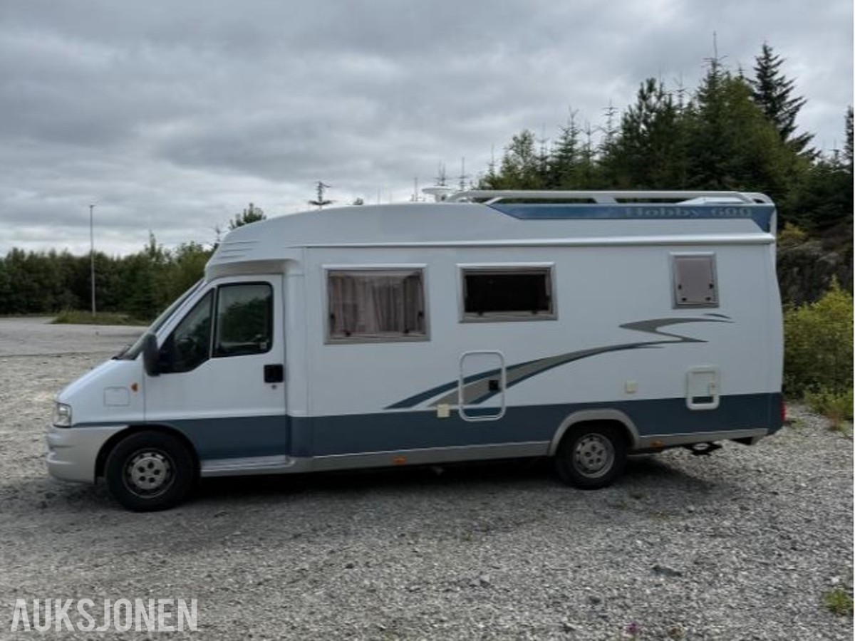 2004 Hobby 650 FSC Campingbil