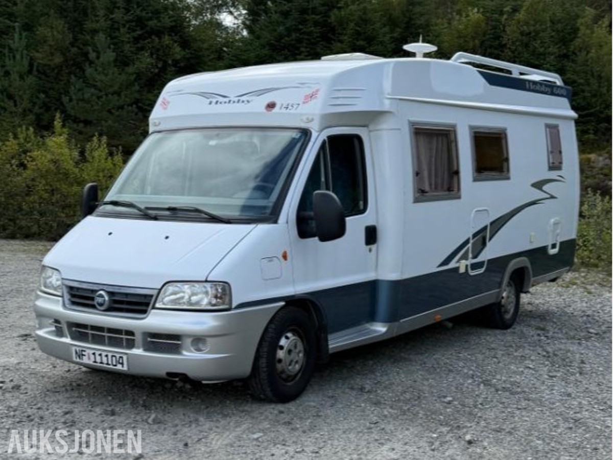 2004 Hobby 650 FSC Campingbil