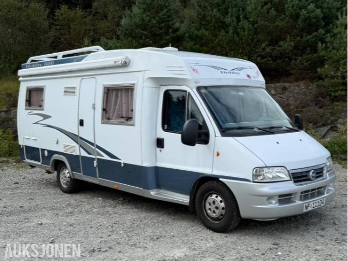 2004 Hobby 650 FSC Campingbil