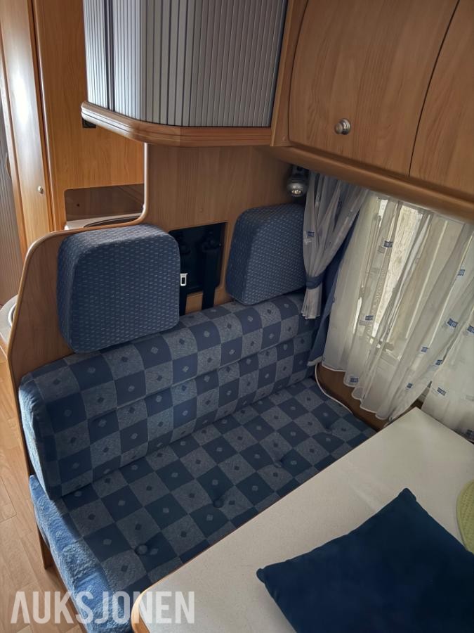 2004 Hobby 650 FSC Campingbil