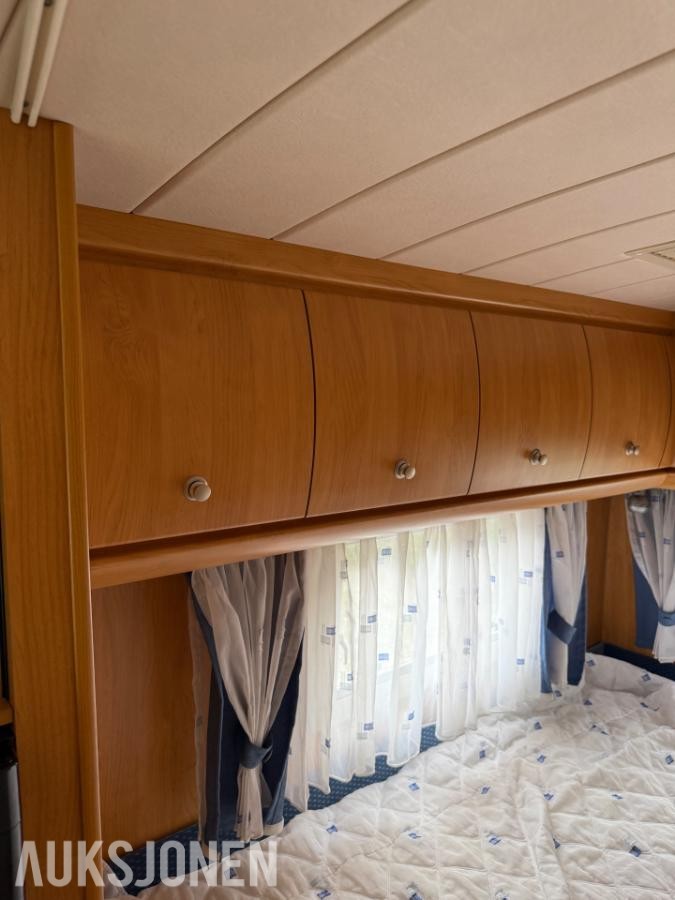 2004 Hobby 650 FSC Campingbil