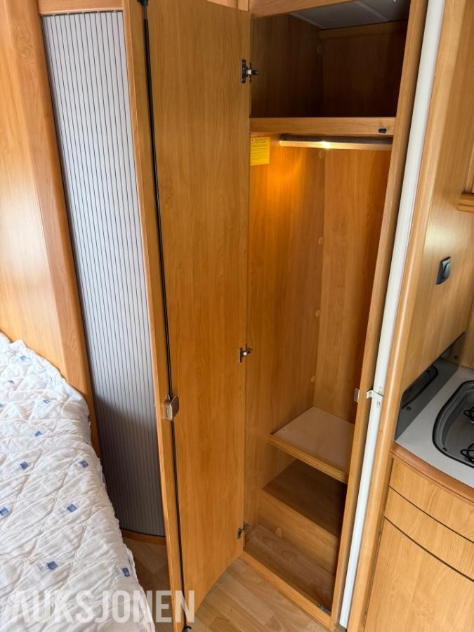 2004 Hobby 650 FSC Campingbil