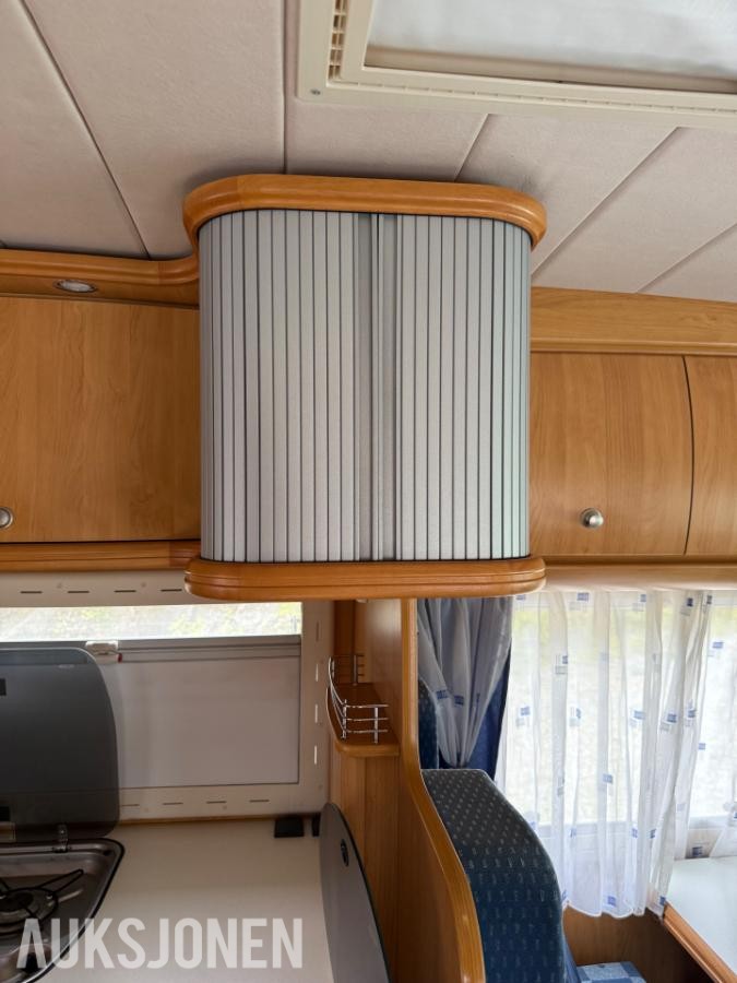 2004 Hobby 650 FSC Campingbil
